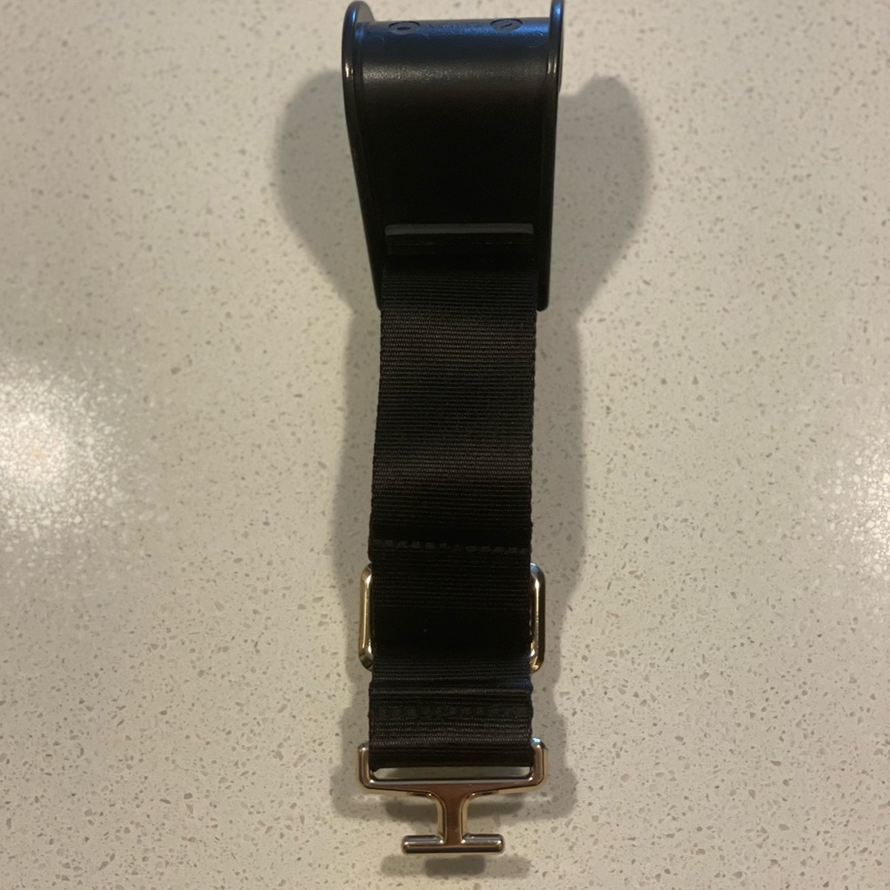 Tumi Luggage Connector